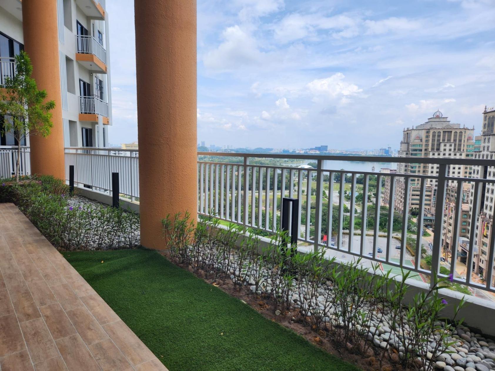 Antara Lima Homestay Putrajaya Exterior photo